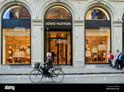 louis vuitton rivenditori brescia|Louis Vuitton firenze italy.